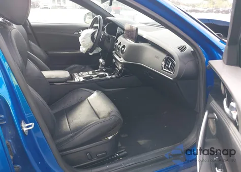 2023 Kia Stinger Gt-Line z USA, uszkodzony, nr VIN KNAE35LD0P6122953